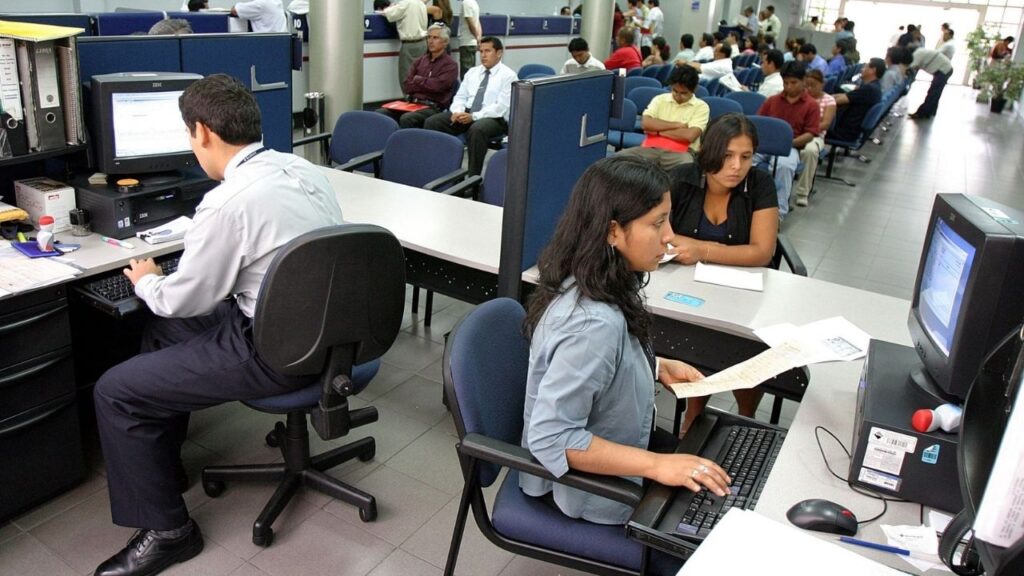 Empleados públicos en 2026: bonos, sueldos y beneficios actualizados